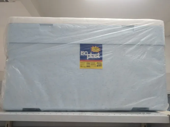 Caixa isopor 200 lts