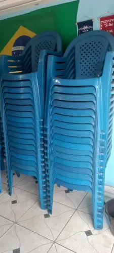Cadeira de platico toplast 120kg