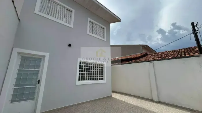 Sobrado para Locação no Jardim Portugal | 3 Dormitórios, Suíte e 3 Vagas | Próximo ao SESI