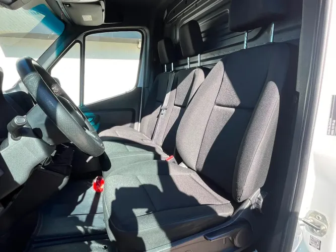 Mercedes-Benz Sprinter 417 Furgão L.t.a. Diesel (e6) 2024