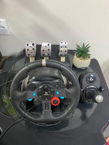 Volante Logitech G29 + Câmbio Shifter
