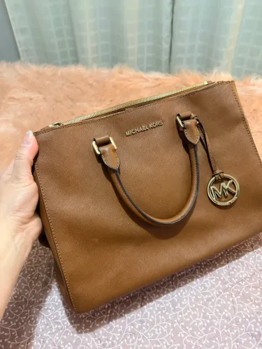 Bolsa MK