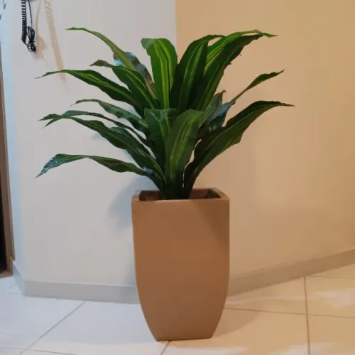 Vaso de planta artificial