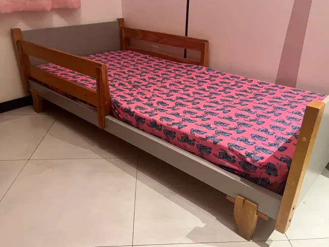Cama montessoriana