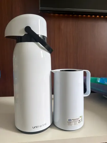 Garrafas térmicas 2l e 500ml