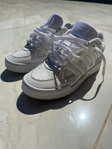 Tênis Branco Adidas