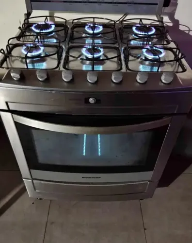 Fogão 6 bocas inox Brastemp