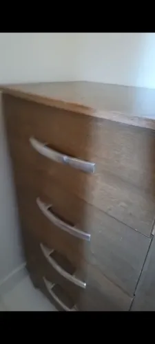 cômoda 4 gavetas