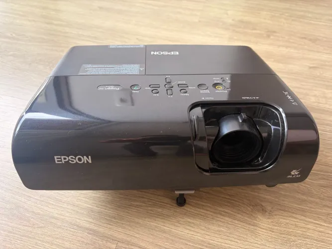 Projetor Data Show Epson Powerlite S5