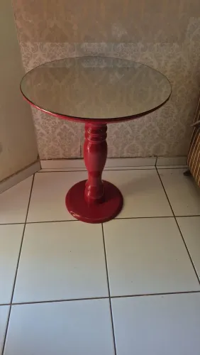 Mesa de laka com espelho