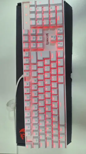 Teclado gamer redragon