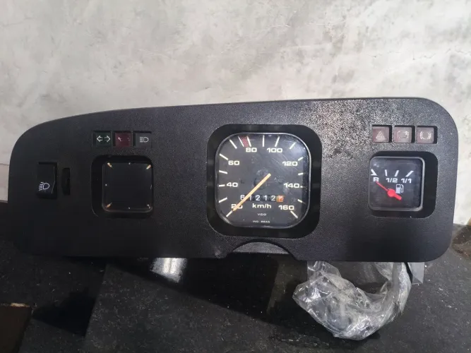  Vendo painel do fusca  itamar com botão do farol e medidor de combustível NOVOS 