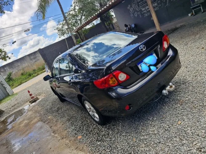 Toyota Corolla GLI 1.8 Flex 16V Aut. 2011