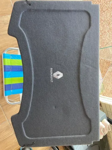 ?Tampão Porta Malas Tampa Traseira Sandero 2008 A 2014 Carpetado Com Furo Falante 6x9 e Co