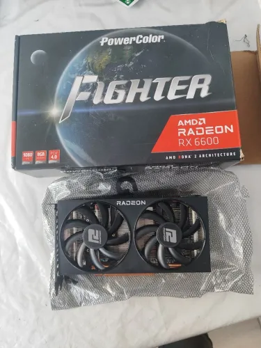 Placa de Vídeo RX6600 8gb (não sei o defeito)