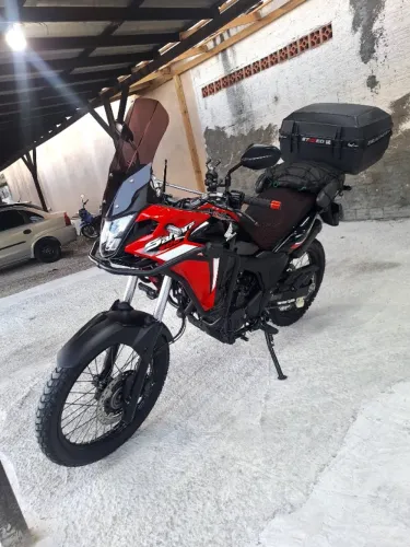 Moto Sahara 300 Raly estado de nova