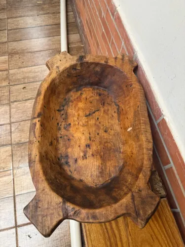 Gamela antiga decoração ou uso