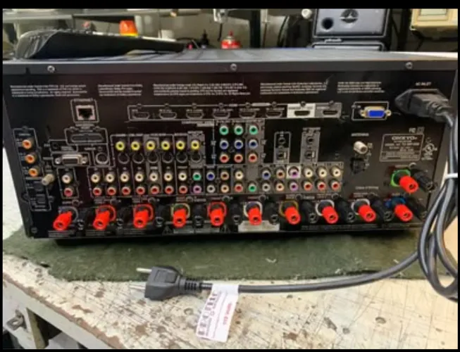 TX NR1008 Receiver Onkyo