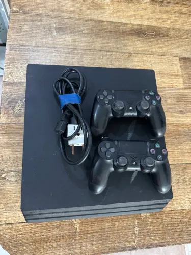 Pa4 com 2 controles e jogos mídia digital