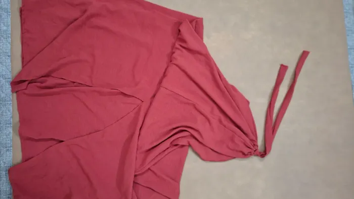 Vestido longo vermelho, usado 1 vez