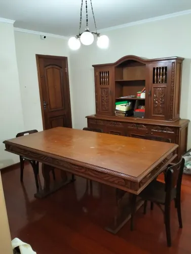 Arca-oratorio/ armário buffet colonial antigo madeira maciça + mesa de jantar...