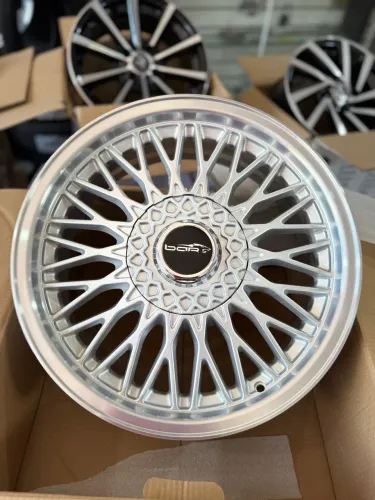 Roda Aro 17 4x100 Tala 6.0 Ballina (instalação grátis)