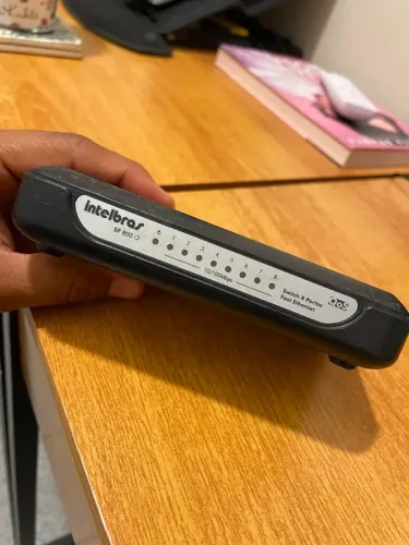 Switch 8 Portas Intelbras Sf 800q Com Qos 10/100mbps