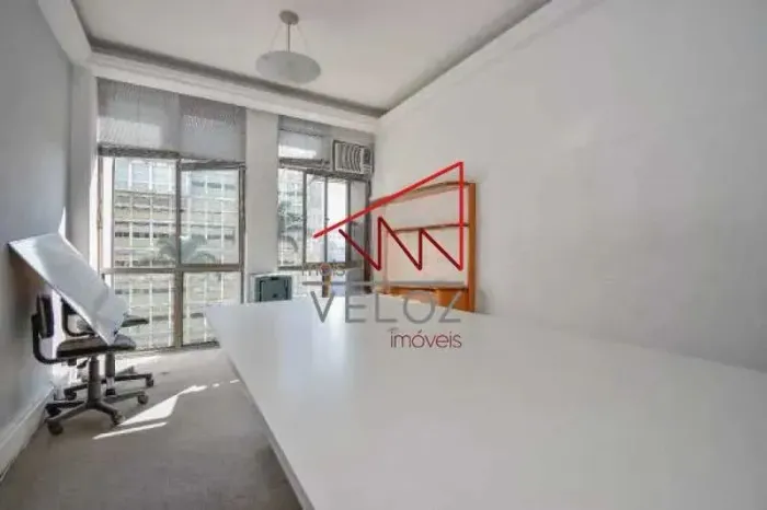 Sala - / Comercial / Centro