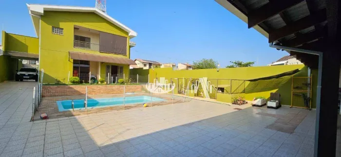 Casa com 3 quartos à venda, 250 m² por R$ 1.790.000 - Parque Residencial Alcântara - Zona
