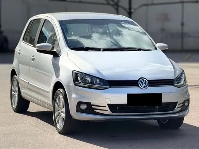 Aluguel Volkswagen Fox para Uber com ótimo valor semanal