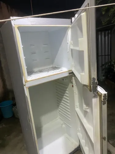 Geladeira gelo seco 