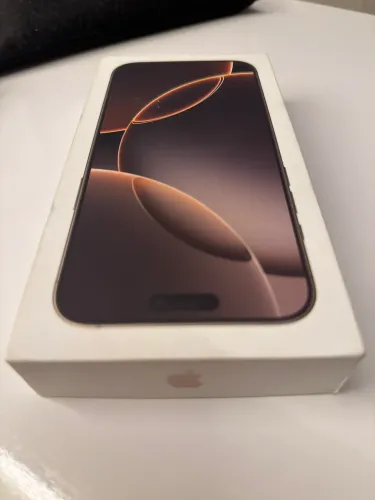 Caixa do iPhone 16 pro max