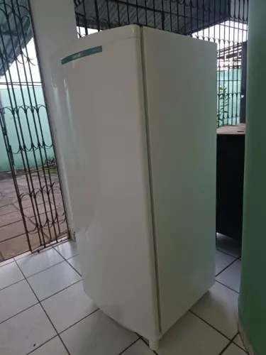Geladeira consul degelo seco ótimas condições 
