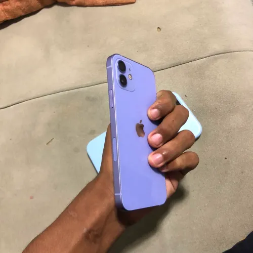 iPhone 12