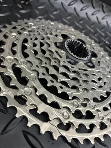 Transmissão Shimano Deore 12V