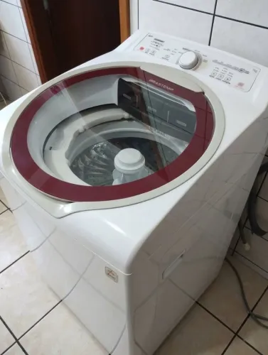 Máquina de lavar roupas Brastemp 11kg