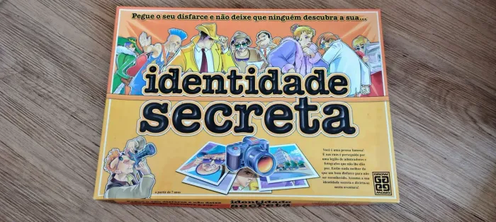 Jogo Identidade Secreta Grow - Completo