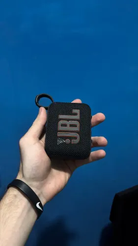 Jbl go 4