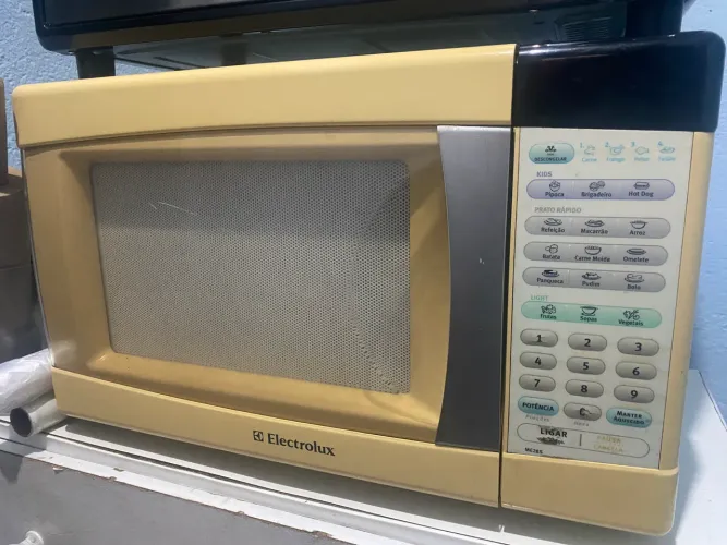 MICROONDAS ELECTROLUX FUNCIONANDO OK