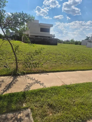 Condomínio parque ville jacaranda em Aparecida de Goiânia