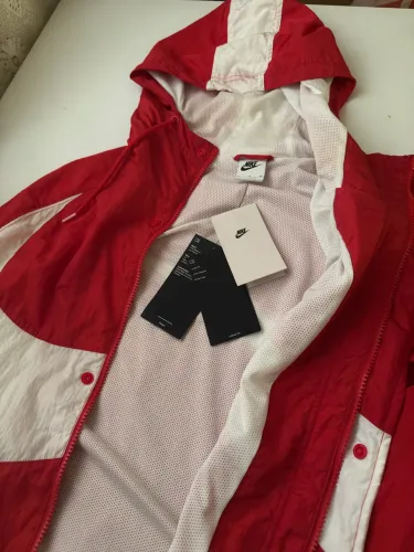 Nike corta vento big swoosh
