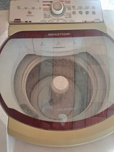Máquina de lavar roupas Brastemp 11kg.