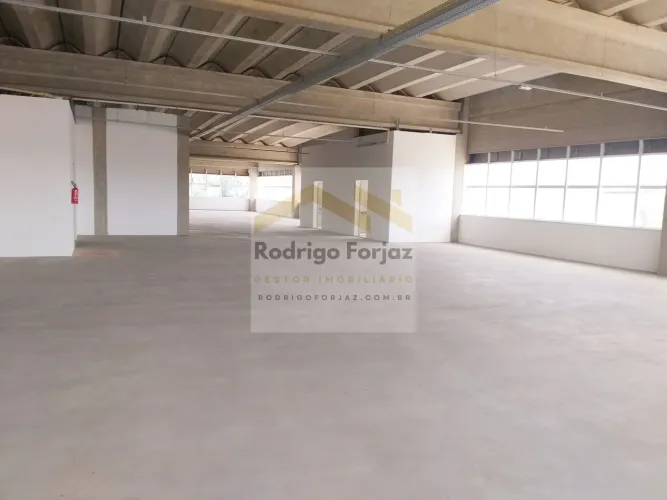 Condomínio New Log - EXCELENTE SALA LOCAÇÃO EDIF. ADM NEW LOG - BARUERI/SP - A/C:363,03m²,