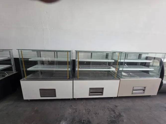 Vitrine boleira