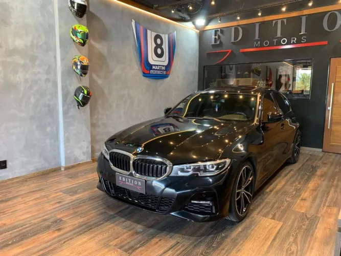 BMW 320I A 2.0 TB M Sport Activeflex 16V 4P 2022