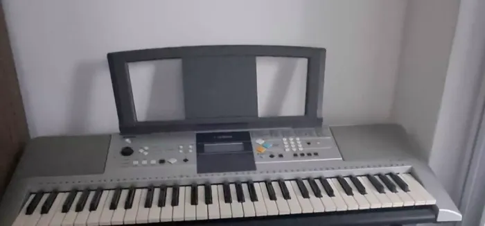 Teclado Yamaha