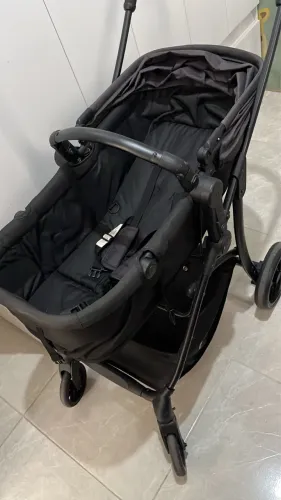 Carrinho e bebê conforto Burigotto 