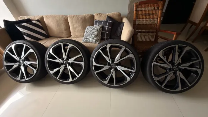 Vendem-se 4 Rodas 20" Civic