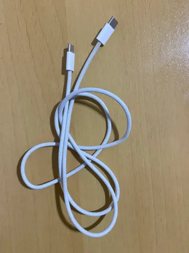 Cabo TIPO C ORIGINAL Apple.Tecido(nao dobra).