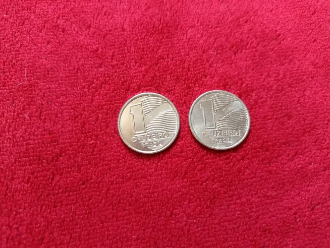 Kit 2 moedas antigas de 1 cruzeiro de 1990